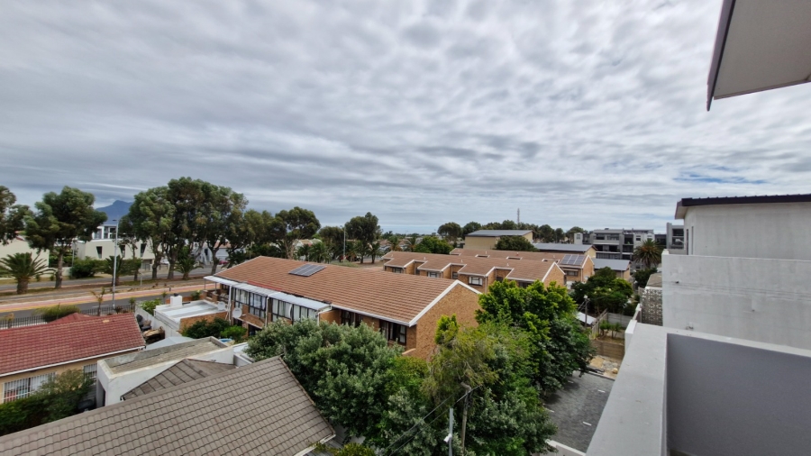 32 Bedroom Property for Sale in Table View Western Cape